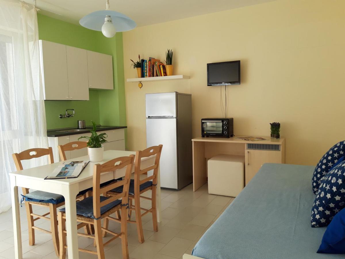 Le Barchette Villa San Cataldo  Kültér fotó